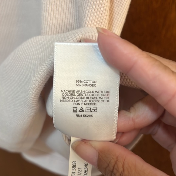 Express ruffle sleeve blouse size XS new !! - Picture 4 of 4